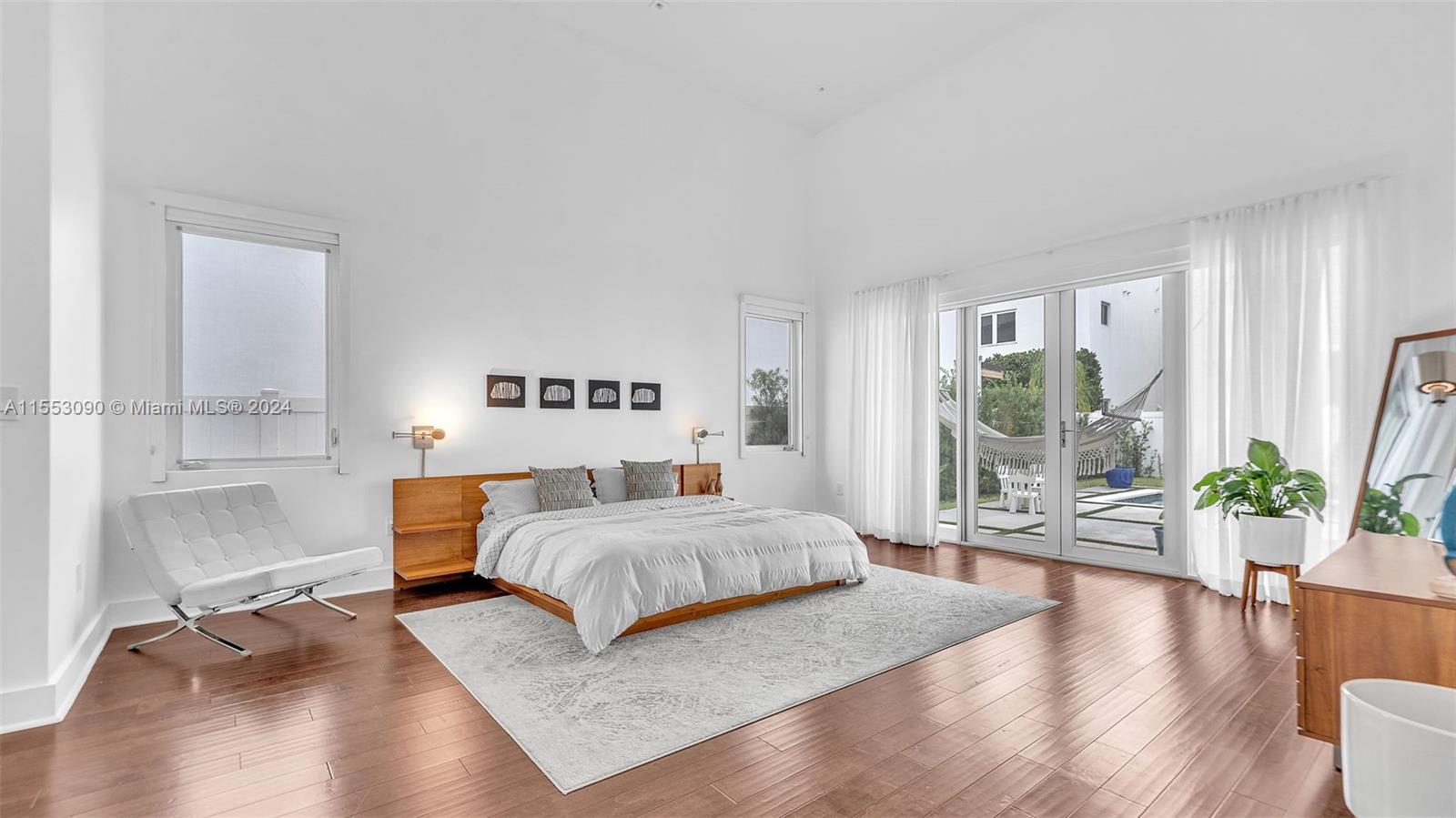 8248 NW 34th Dr, Doral, Florida 33122, 5 Bedrooms Bedrooms, ,6 BathroomsBathrooms,Residential,For Sale,8248 NW 34th Dr,A11553090