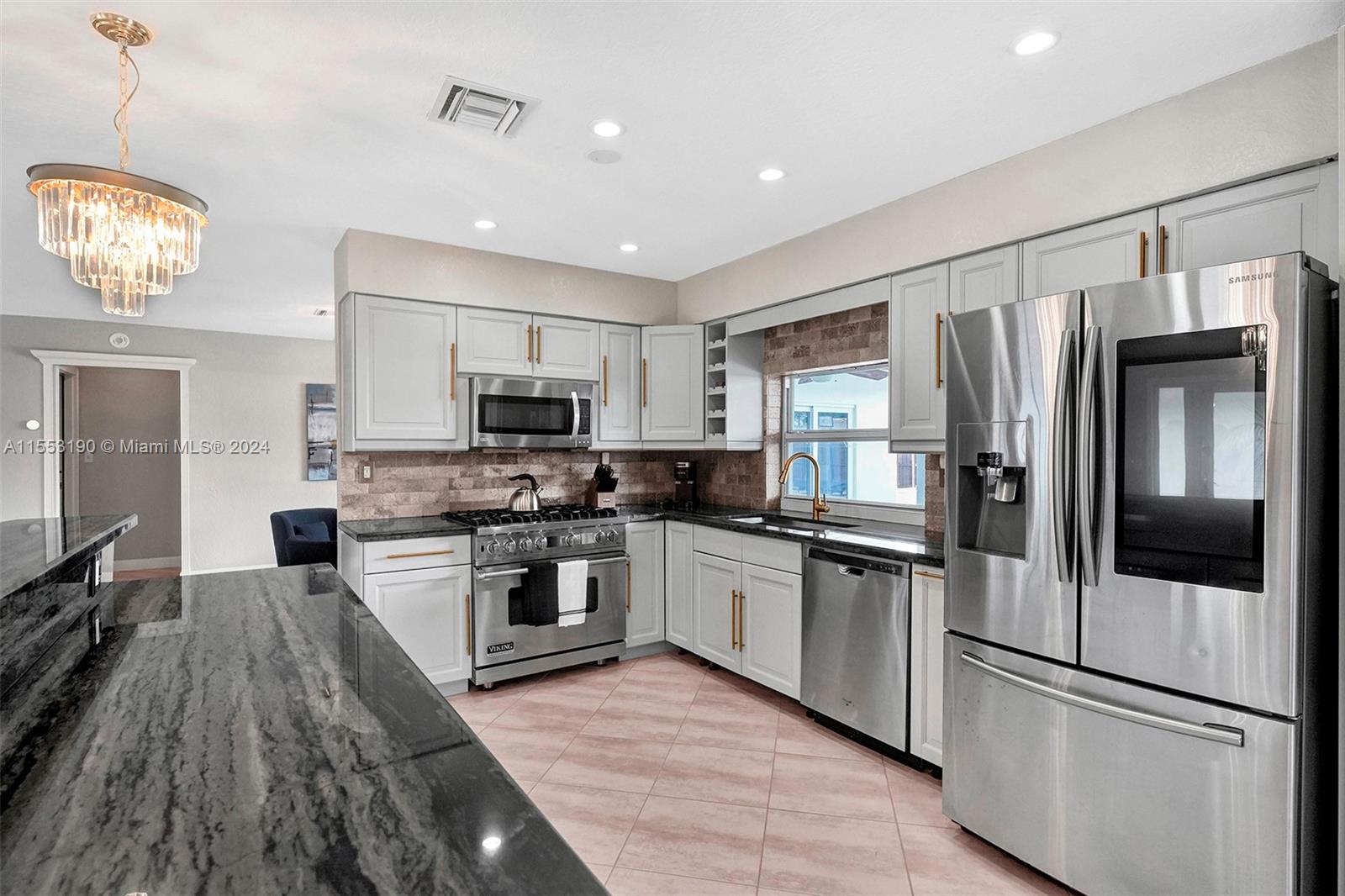 5321 Lincoln St, Hollywood, Florida 33021, 3 Bedrooms Bedrooms, ,2 BathroomsBathrooms,Residential,For Sale,5321 Lincoln St,A11553190