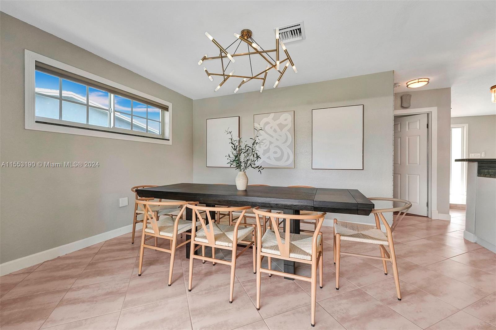 5321 Lincoln St, Hollywood, Florida 33021, 3 Bedrooms Bedrooms, ,2 BathroomsBathrooms,Residential,For Sale,5321 Lincoln St,A11553190