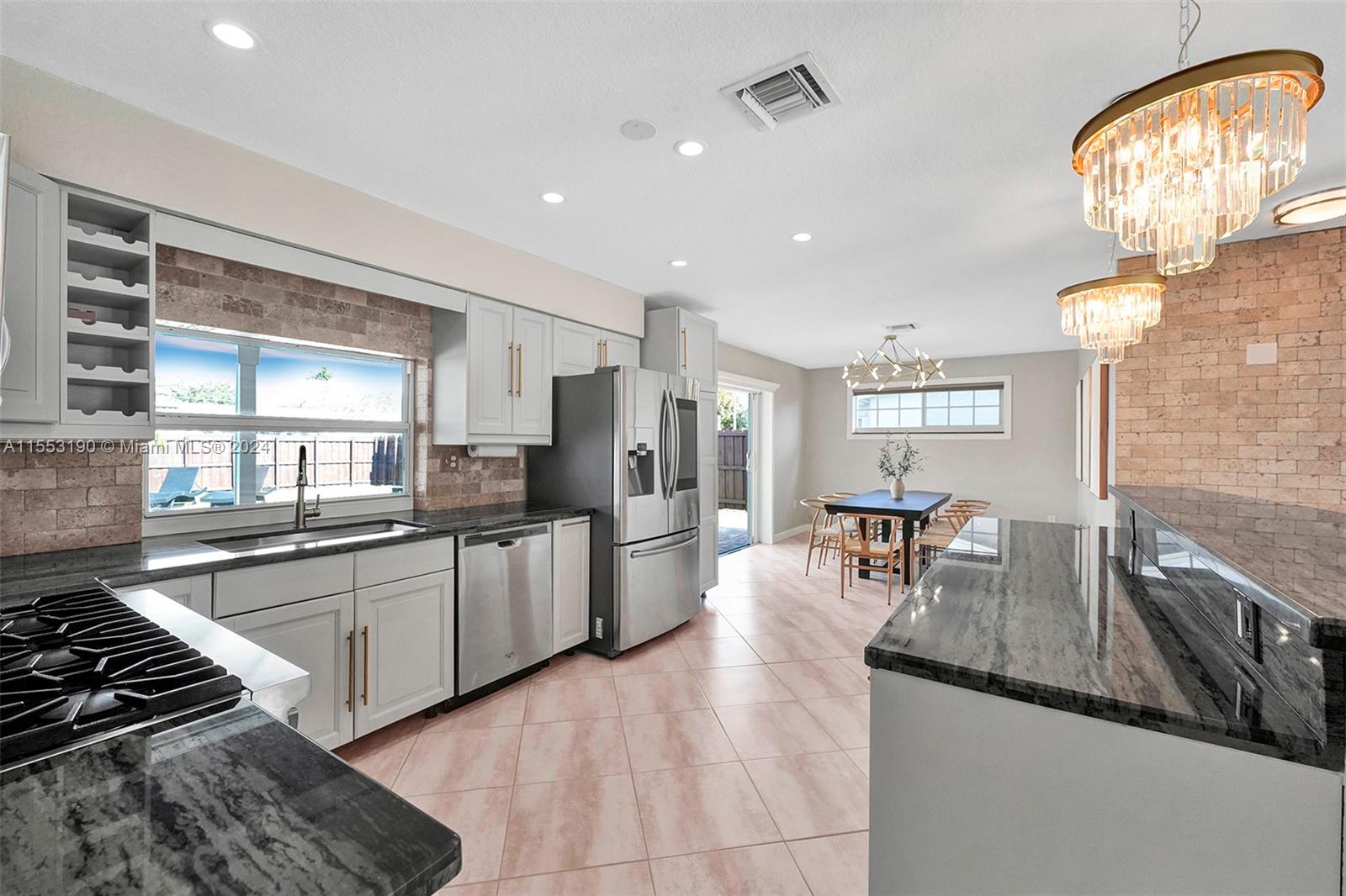 5321 Lincoln St, Hollywood, Florida 33021, 3 Bedrooms Bedrooms, ,2 BathroomsBathrooms,Residential,For Sale,5321 Lincoln St,A11553190