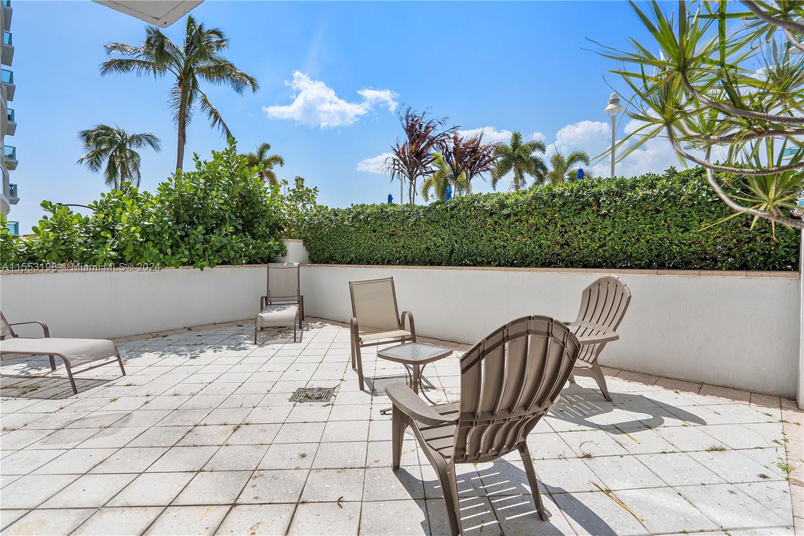 7900 Harbor Island Dr 507, North Bay Village, Florida 33141, 1 Bedroom Bedrooms, ,1 BathroomBathrooms,Residential,For Sale,7900 Harbor Island Dr 507,A11553198