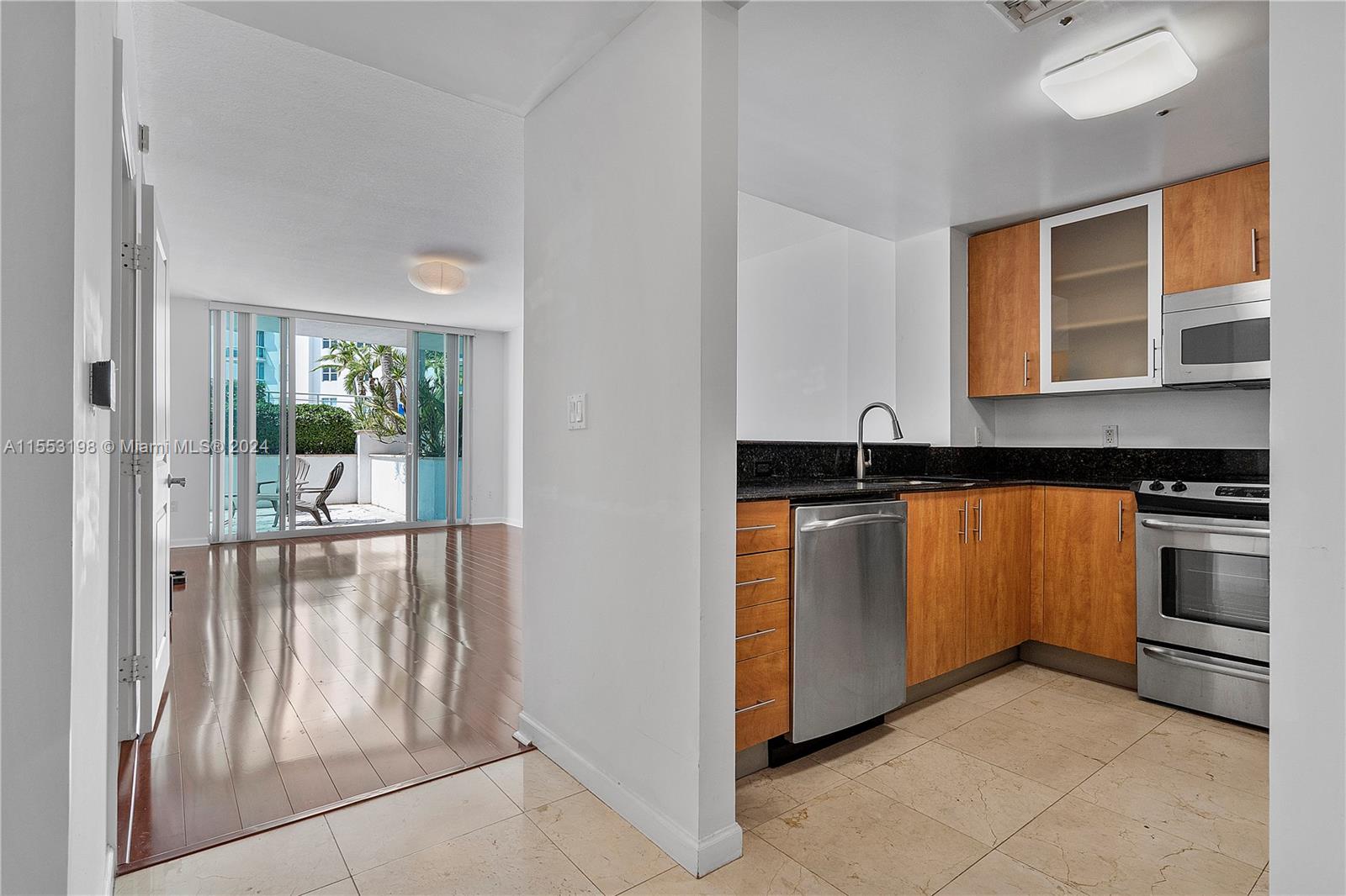 7900 Harbor Island Dr 507, North Bay Village, Florida 33141, 1 Bedroom Bedrooms, ,1 BathroomBathrooms,Residential,For Sale,7900 Harbor Island Dr 507,A11553198