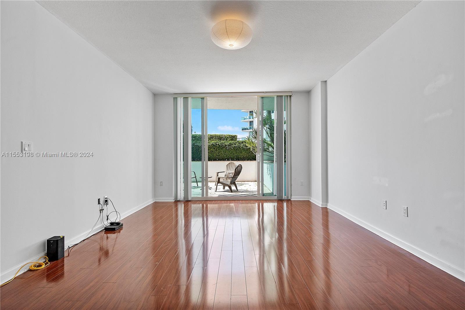 7900 Harbor Island Dr 507, North Bay Village, Florida 33141, 1 Bedroom Bedrooms, ,1 BathroomBathrooms,Residential,For Sale,7900 Harbor Island Dr 507,A11553198