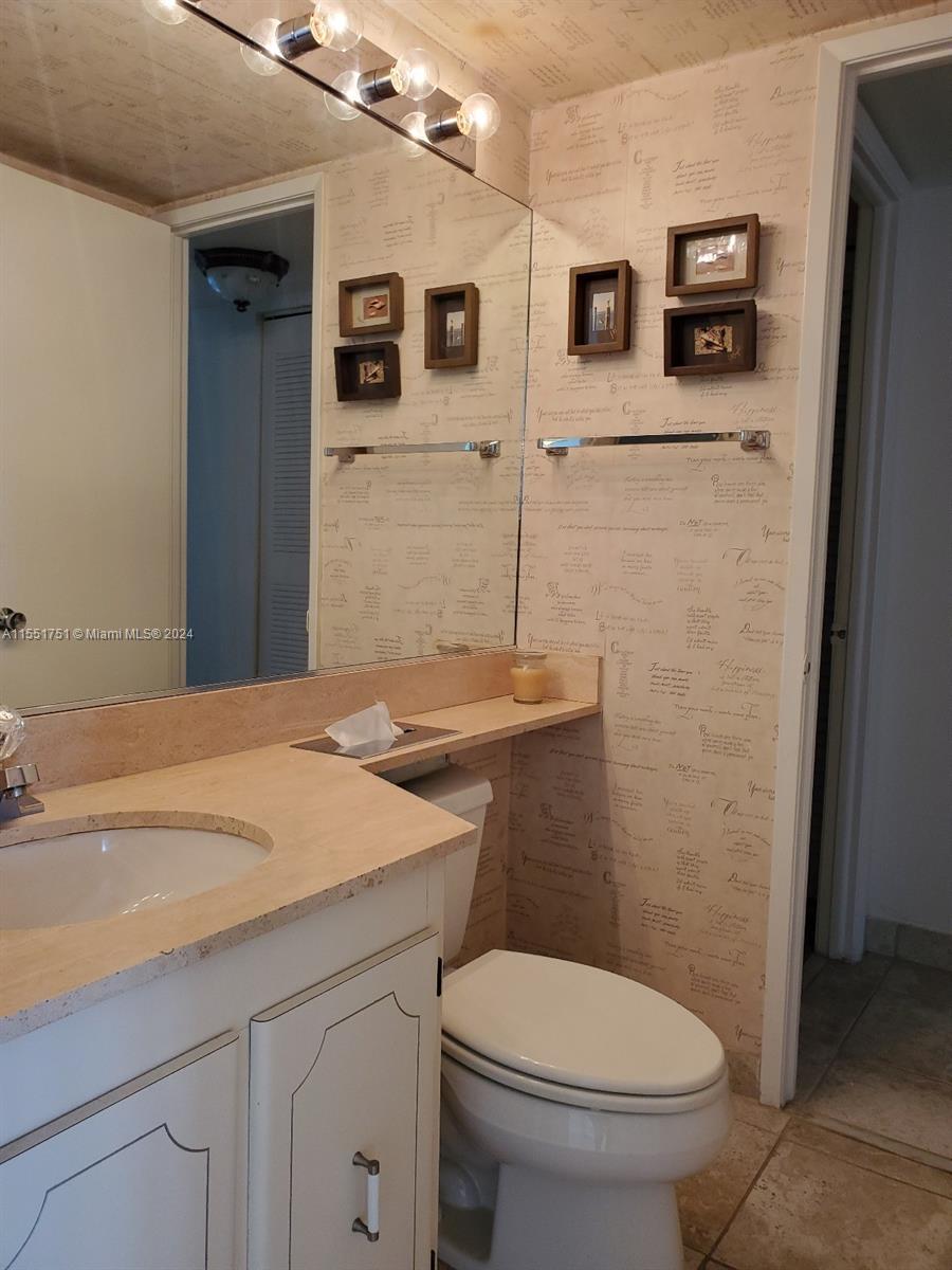 600 NE 36th St 1109, Miami, Florida 33137, 1 Bedroom Bedrooms, ,1 BathroomBathrooms,Residential,For Sale,600 NE 36th St 1109,A11551751