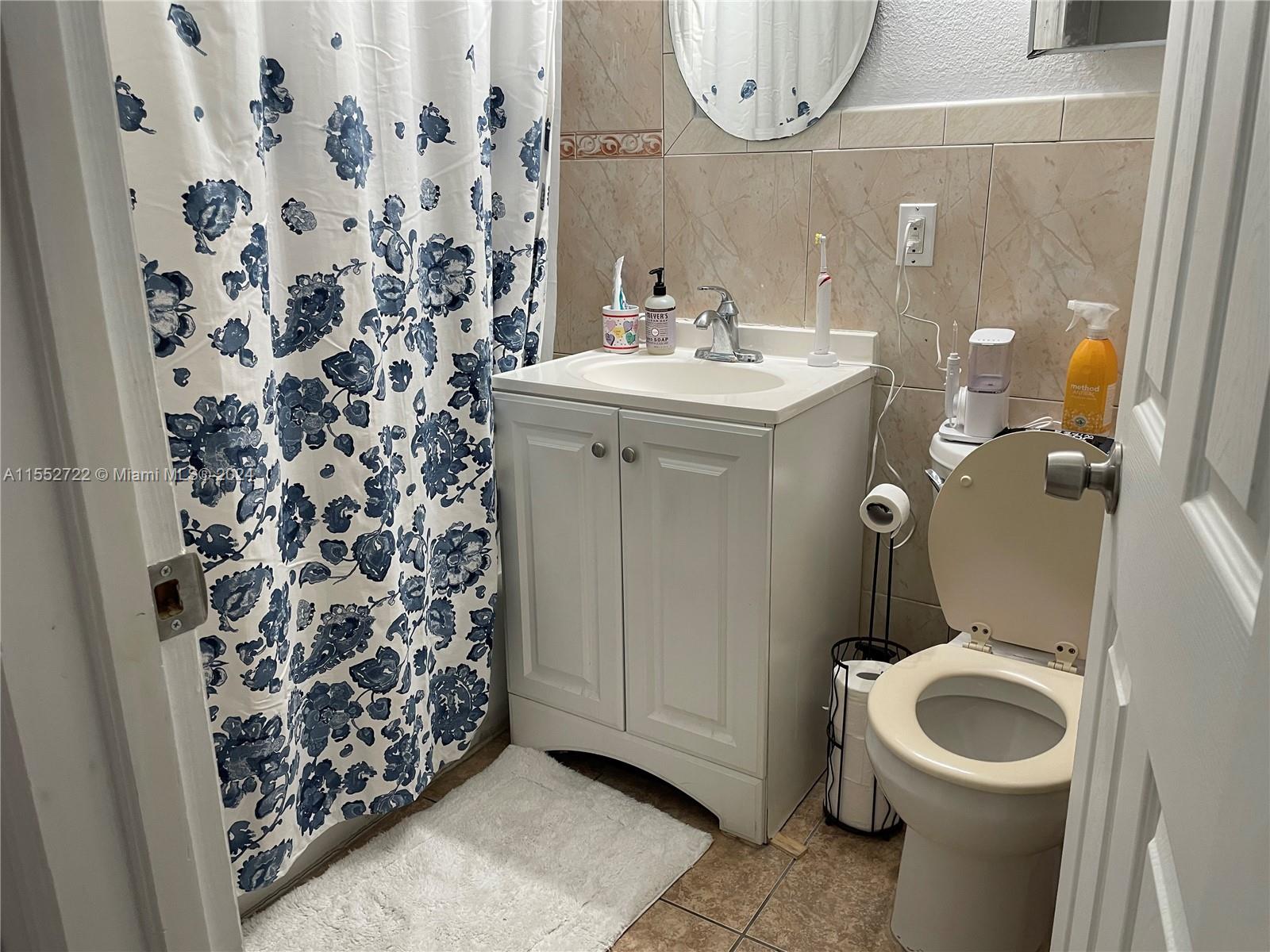 320 NW 44th St, Miami, Florida 33127, 2 Bedrooms Bedrooms, ,1 BathroomBathrooms,Residential,For Sale,320 NW 44th St,A11552722