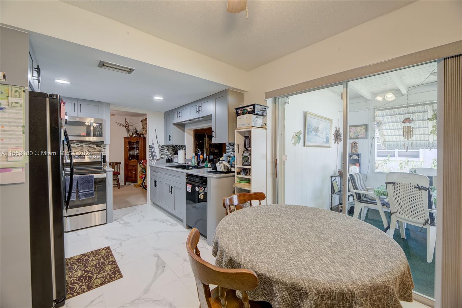 5723 NW 65th Ter, Tamarac, Florida 33321, 2 Bedrooms Bedrooms, ,2 BathroomsBathrooms,Residential,For Sale,5723 NW 65th Ter,A11553180