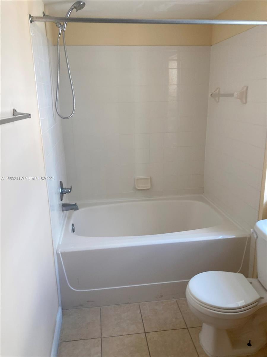 1919 Van Buren St 701A, Hollywood, Florida 33020, 2 Bedrooms Bedrooms, ,1 BathroomBathrooms,Residential,For Sale,1919 Van Buren St 701A,A11553241