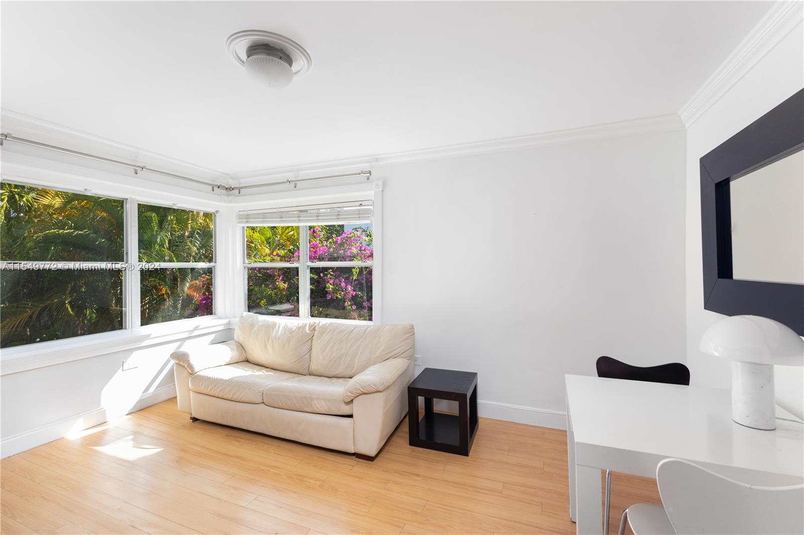 1555 Pennsylvania Ave 210, Miami Beach, Florida 33139, 1 Bedroom Bedrooms, ,1 BathroomBathrooms,Residential,For Sale,1555 Pennsylvania Ave 210,A11549772