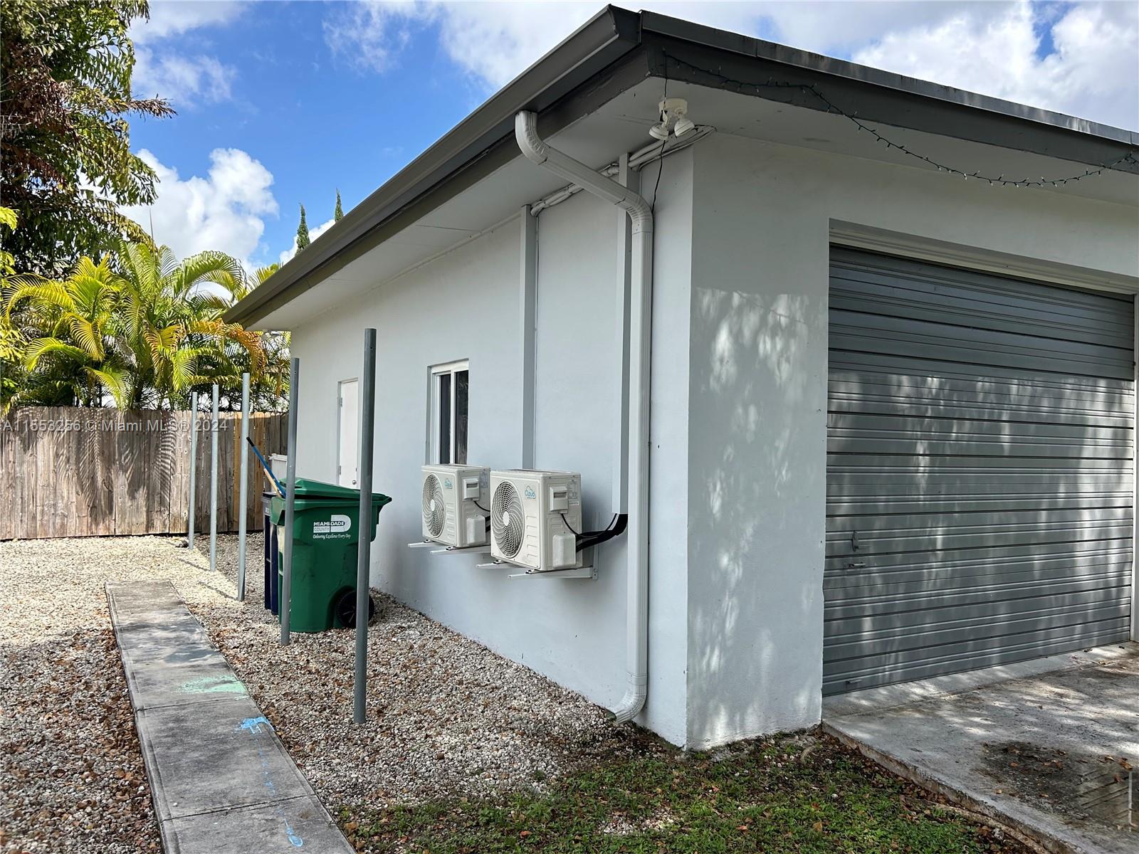 6501 SW 34th St, Miami, Florida 33155, 4 Bedrooms Bedrooms, ,2 BathroomsBathrooms,Residentiallease,For Rent,6501 SW 34th St,A11553256