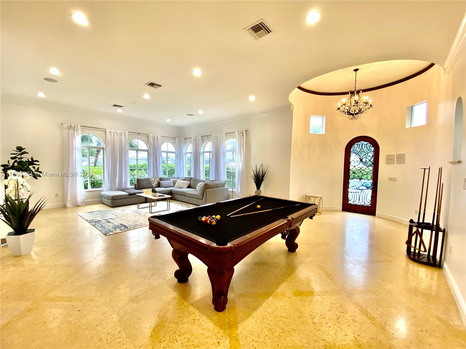 1223 Jackson St, Hollywood, Florida 33019, 5 Bedrooms Bedrooms, ,3 BathroomsBathrooms,Residential,For Sale,1223 Jackson St,A11553281