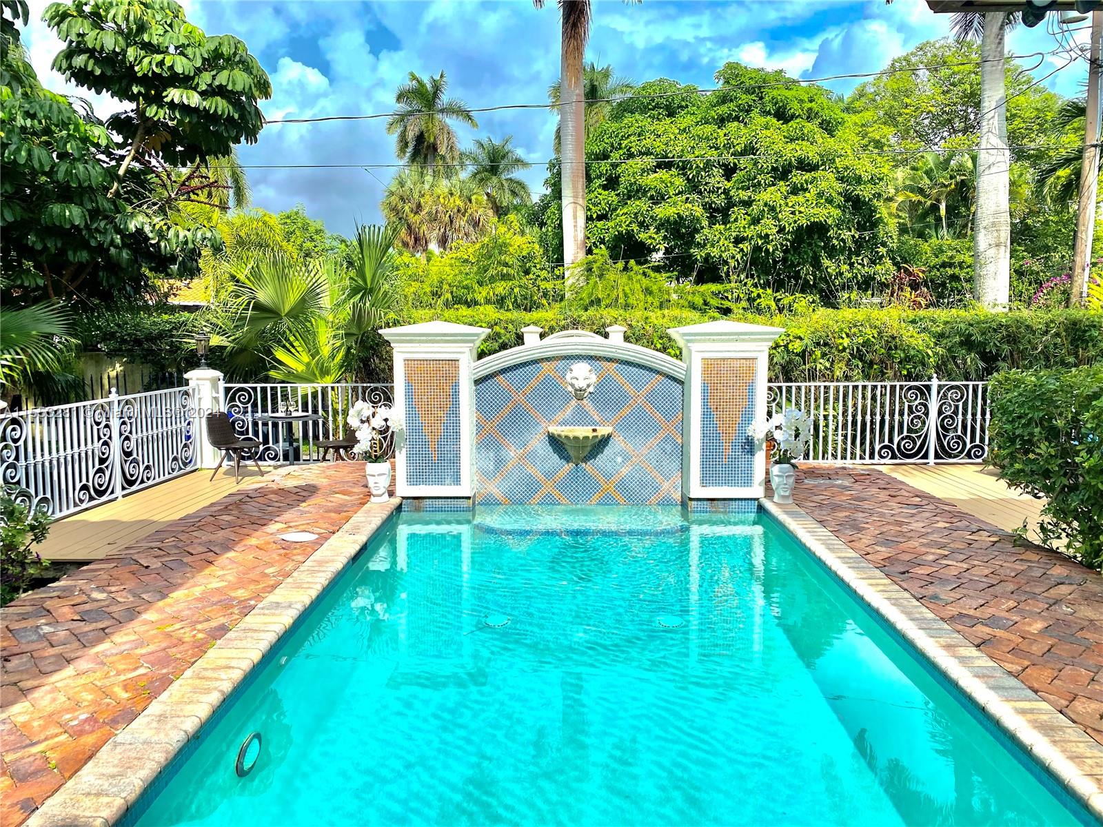 1223 Jackson St, Hollywood, Florida 33019, 5 Bedrooms Bedrooms, ,3 BathroomsBathrooms,Residential,For Sale,1223 Jackson St,A11553281