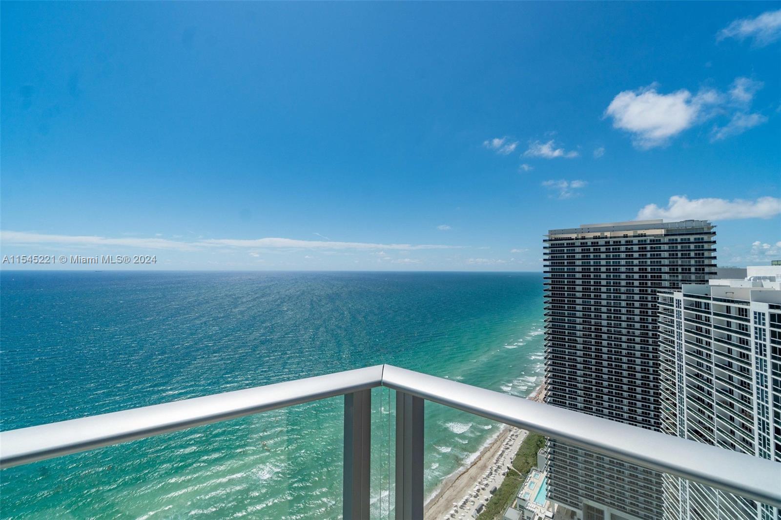 4111 S Ocean Dr UPH1, Hollywood, Florida 33019, 3 Bedrooms Bedrooms, ,3 BathroomsBathrooms,Residential,For Sale,4111 S Ocean Dr UPH1,A11545221