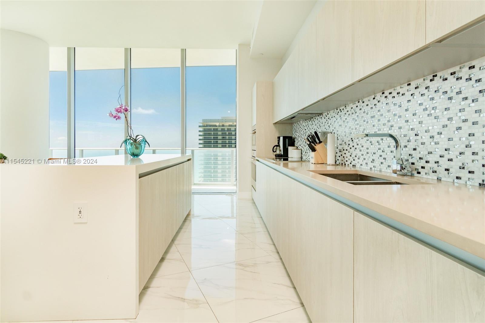 4111 S Ocean Dr UPH1, Hollywood, Florida 33019, 3 Bedrooms Bedrooms, ,3 BathroomsBathrooms,Residential,For Sale,4111 S Ocean Dr UPH1,A11545221