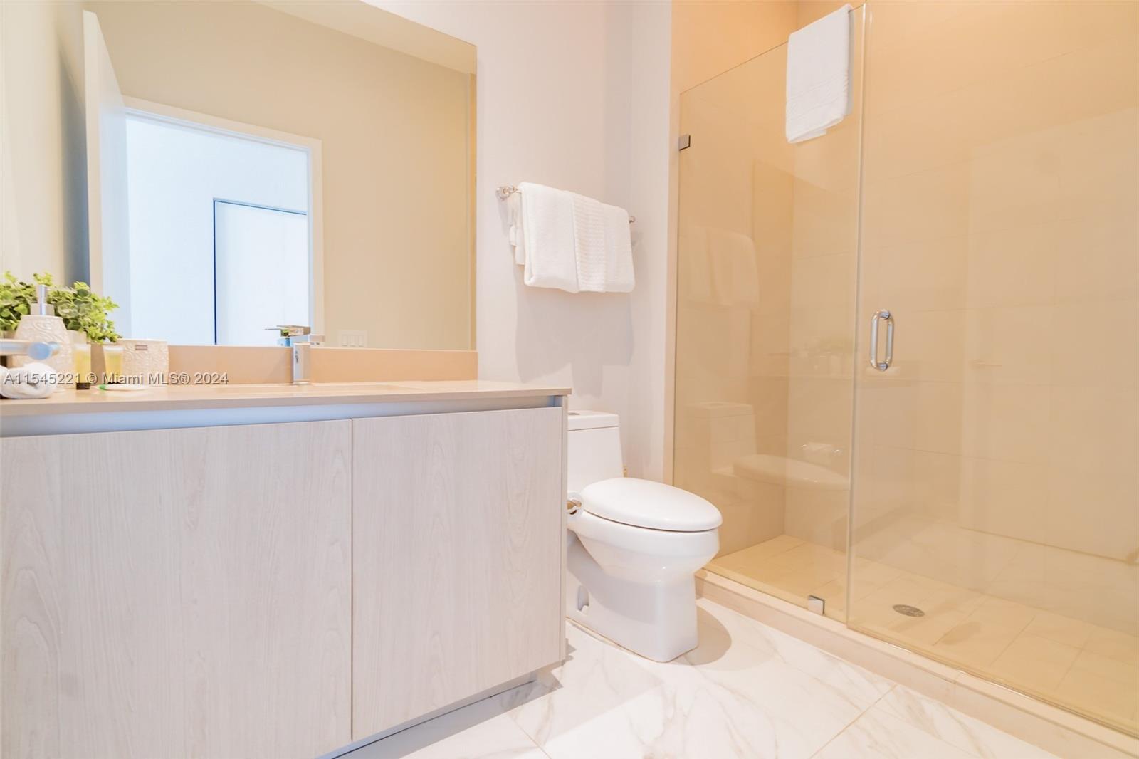 4111 S Ocean Dr UPH1, Hollywood, Florida 33019, 3 Bedrooms Bedrooms, ,3 BathroomsBathrooms,Residential,For Sale,4111 S Ocean Dr UPH1,A11545221