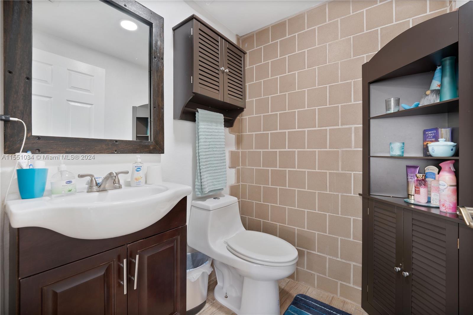 10975 SW 246th St 10975, Homestead, Florida 33032, 4 Bedrooms Bedrooms, ,2 BathroomsBathrooms,Residential,For Sale,10975 SW 246th St 10975,A11551034