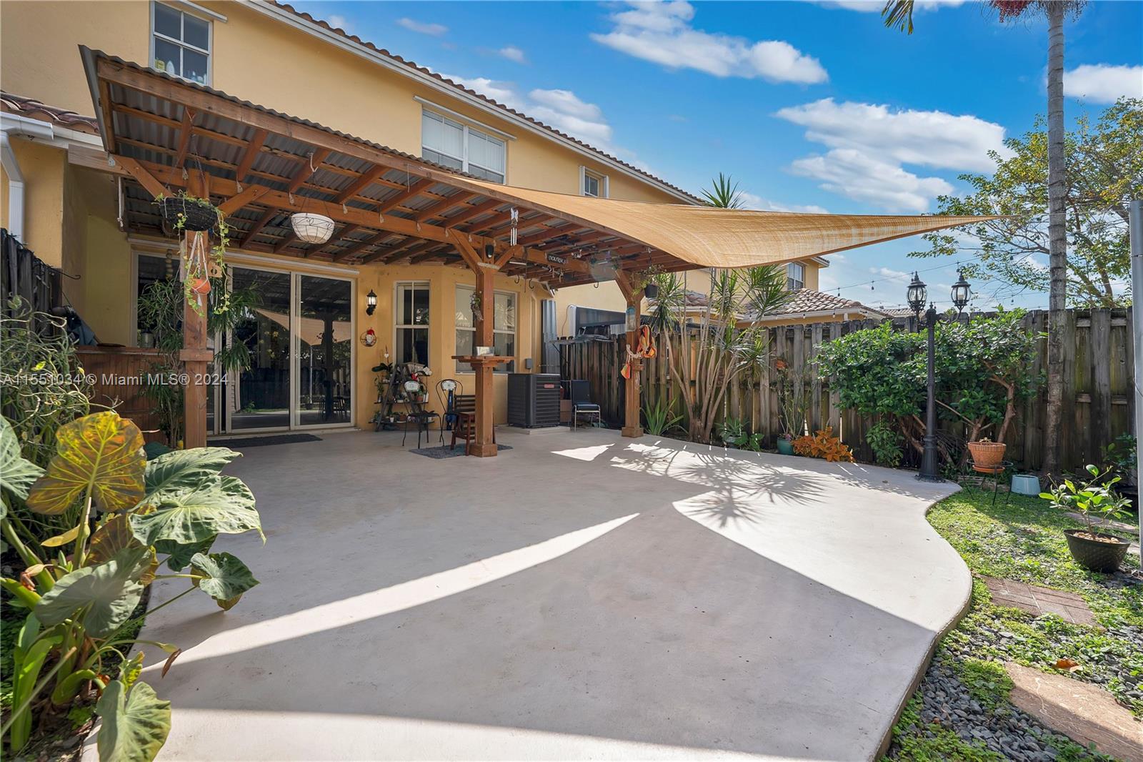 10975 SW 246th St 10975, Homestead, Florida 33032, 4 Bedrooms Bedrooms, ,2 BathroomsBathrooms,Residential,For Sale,10975 SW 246th St 10975,A11551034