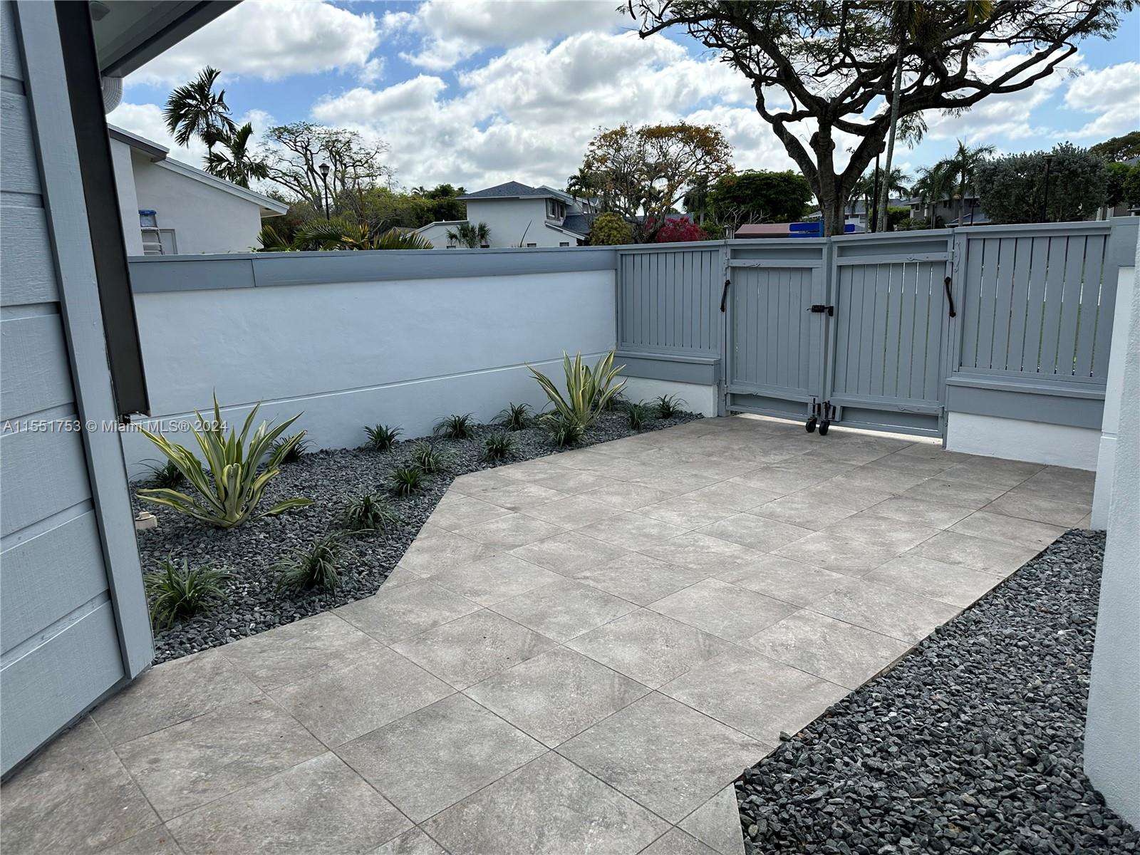 Garden Terrace Front View