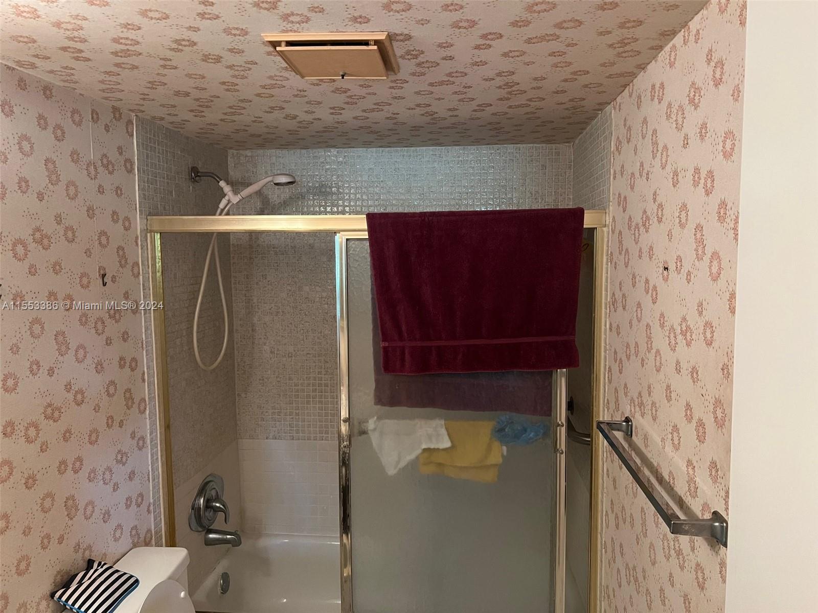 8320 Sands Point Blvd M105, Tamarac, Florida 33321, 1 Bedroom Bedrooms, ,1 BathroomBathrooms,Residential,For Sale,8320 Sands Point Blvd M105,A11553386