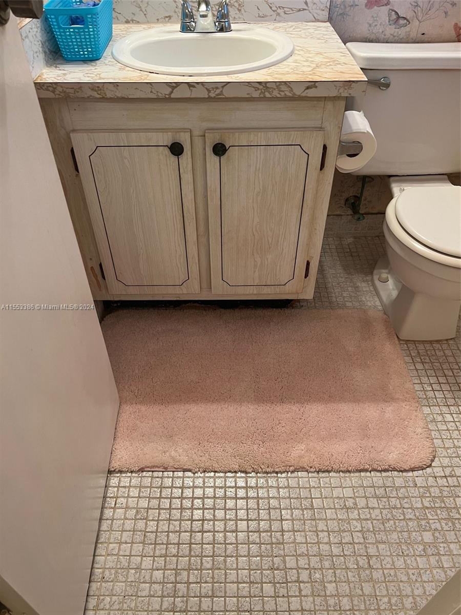 8320 Sands Point Blvd M105, Tamarac, Florida 33321, 1 Bedroom Bedrooms, ,1 BathroomBathrooms,Residential,For Sale,8320 Sands Point Blvd M105,A11553386