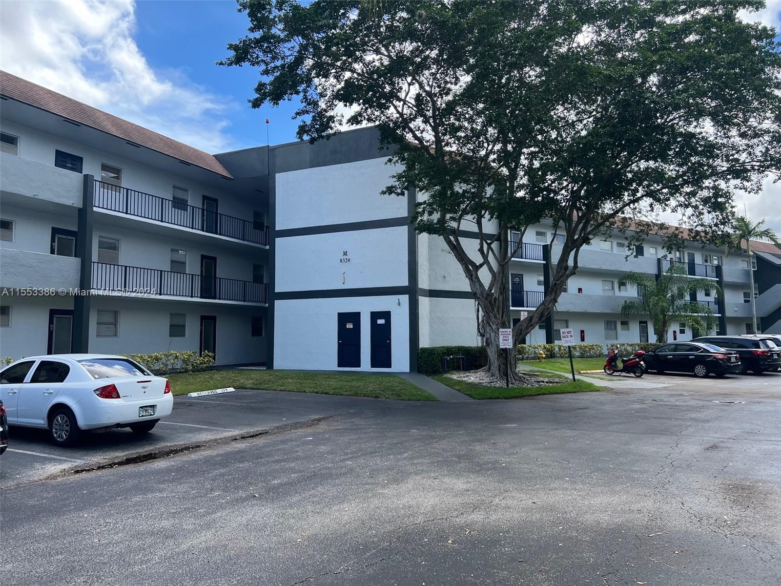 8320 Sands Point Blvd M105, Tamarac, Florida 33321, 1 Bedroom Bedrooms, ,1 BathroomBathrooms,Residential,For Sale,8320 Sands Point Blvd M105,A11553386