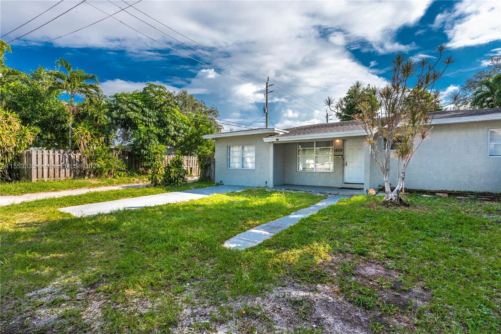 1805 N 23rd Ave, Hollywood, Florida 33020, 3 Bedrooms Bedrooms, ,3 BathroomsBathrooms,Residential,For Sale,1805 N 23rd Ave,A11553333