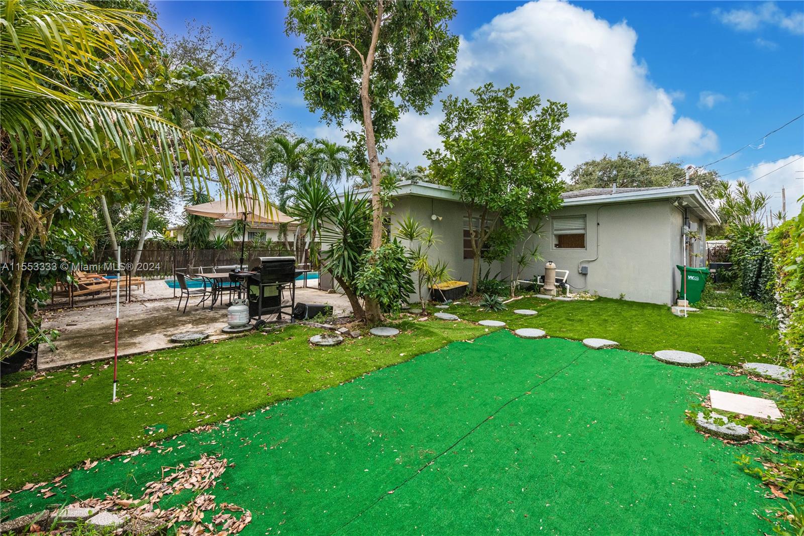 1805 N 23rd Ave, Hollywood, Florida 33020, 3 Bedrooms Bedrooms, ,3 BathroomsBathrooms,Residential,For Sale,1805 N 23rd Ave,A11553333