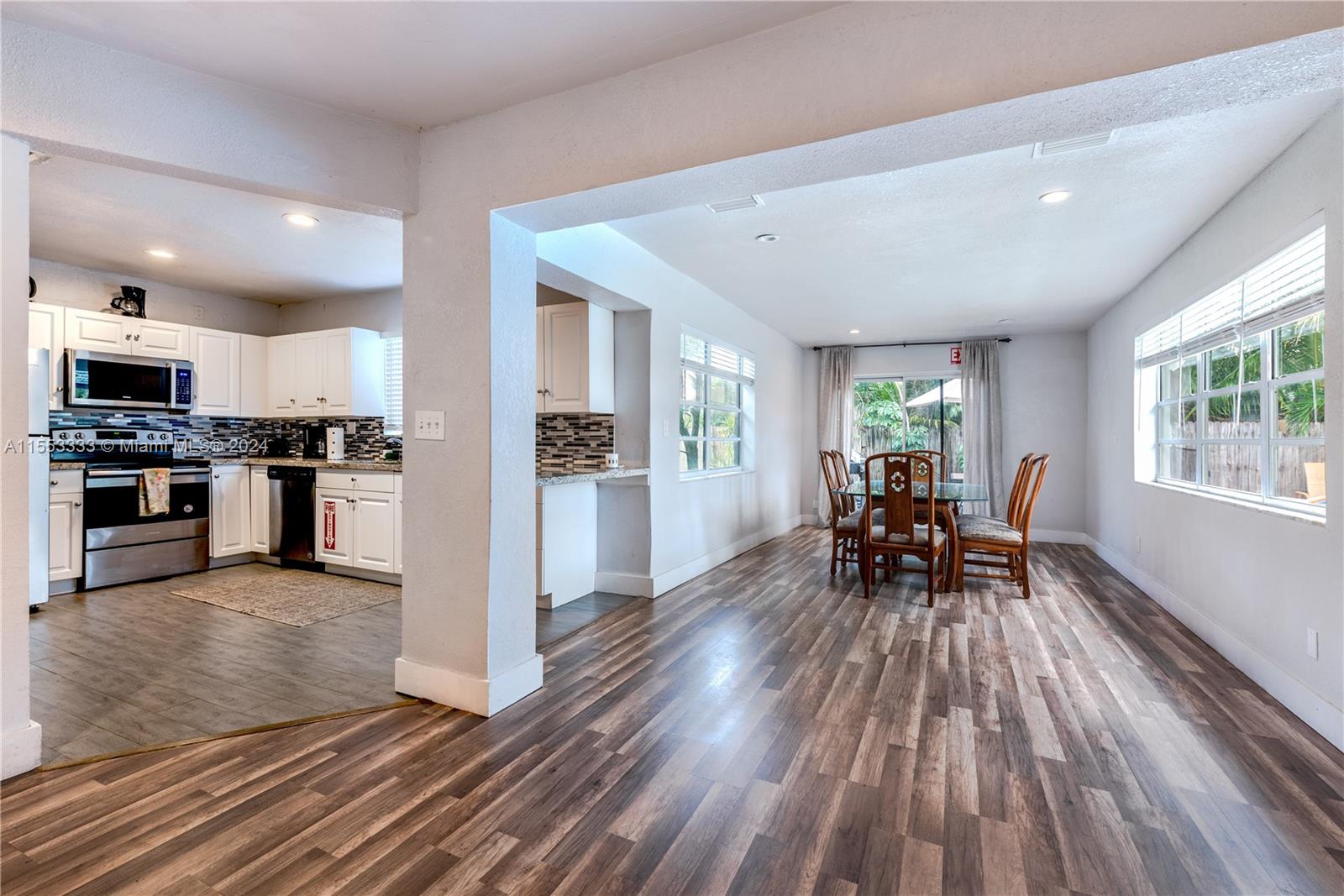 1805 N 23rd Ave, Hollywood, Florida 33020, 3 Bedrooms Bedrooms, ,3 BathroomsBathrooms,Residential,For Sale,1805 N 23rd Ave,A11553333