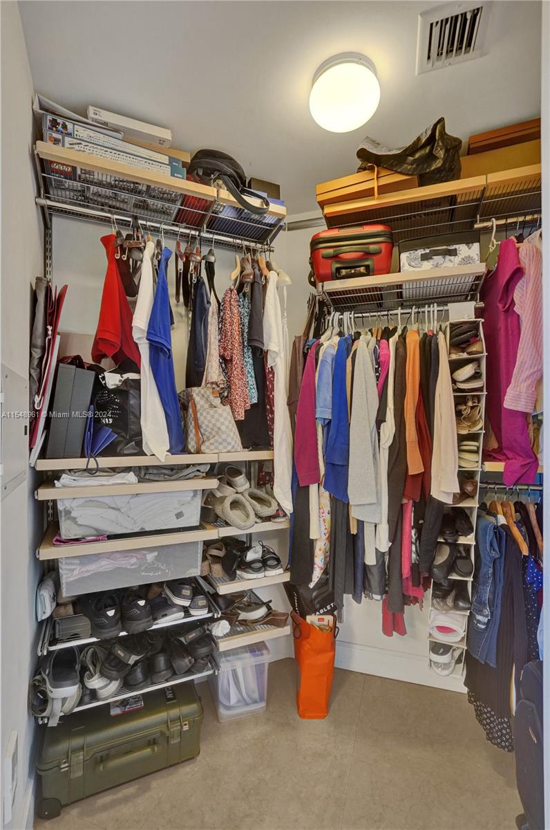 1945 S Ocean Dr 1601, Hallandale Beach, Florida 33009, 3 Bedrooms Bedrooms, ,3 BathroomsBathrooms,Residential,For Sale,1945 S Ocean Dr 1601,A11548961