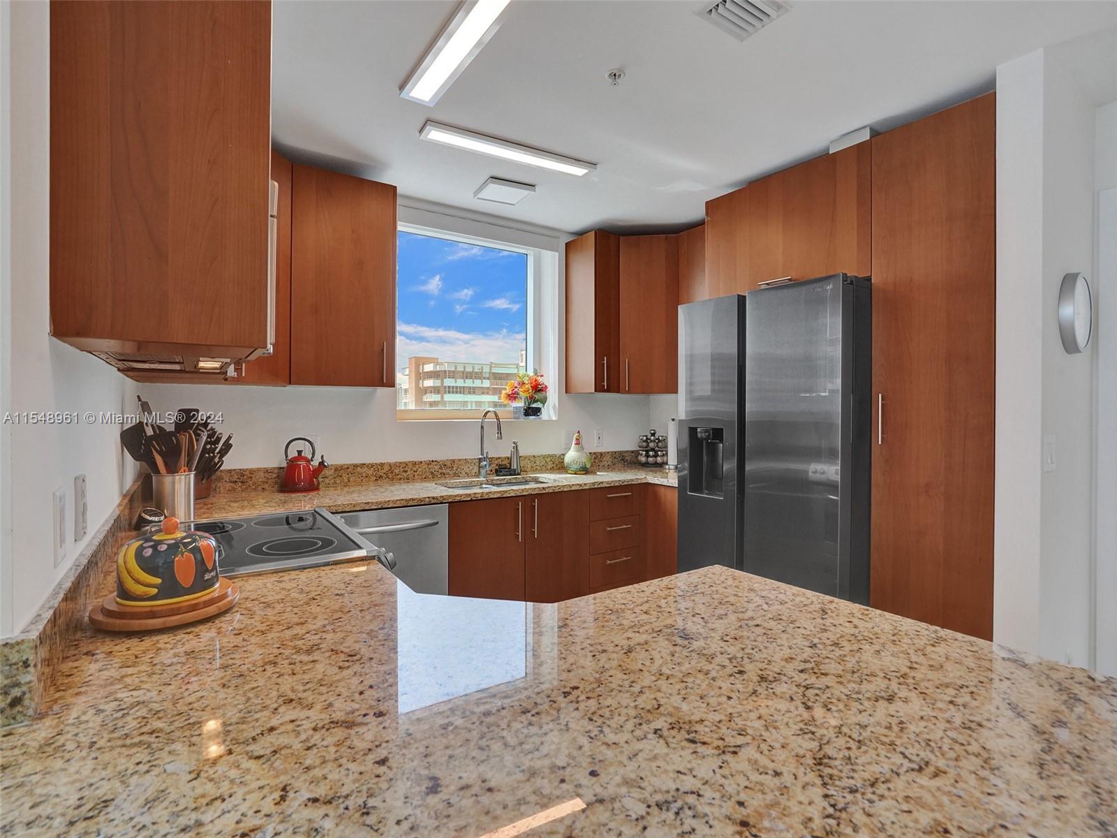 1945 S Ocean Dr 1601, Hallandale Beach, Florida 33009, 3 Bedrooms Bedrooms, ,3 BathroomsBathrooms,Residential,For Sale,1945 S Ocean Dr 1601,A11548961