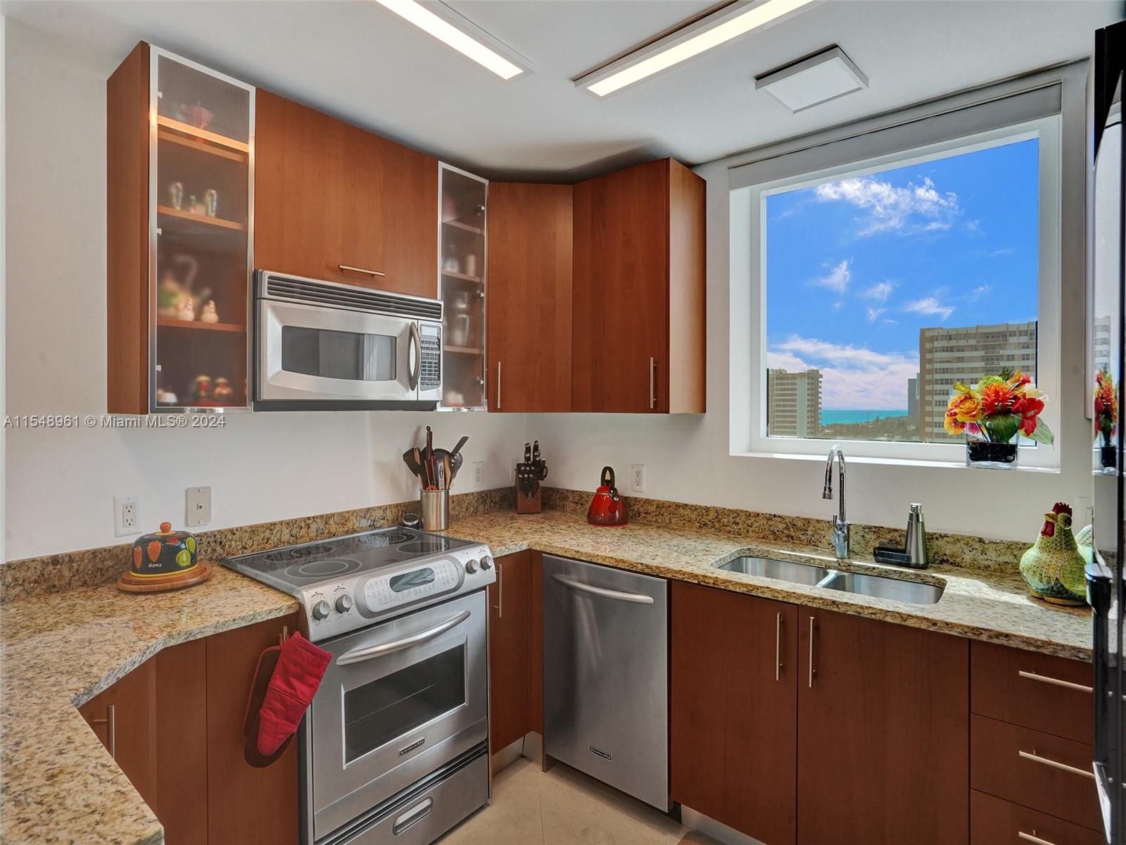 1945 S Ocean Dr 1601, Hallandale Beach, Florida 33009, 3 Bedrooms Bedrooms, ,3 BathroomsBathrooms,Residential,For Sale,1945 S Ocean Dr 1601,A11548961