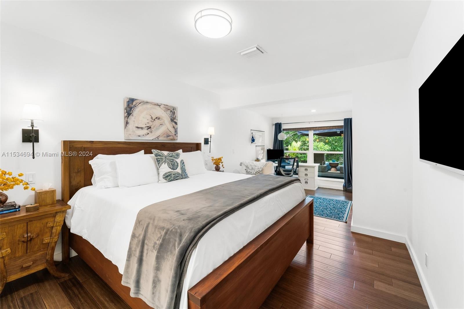 1179 Johnson St, Hollywood, Florida 33019, 3 Bedrooms Bedrooms, ,4 BathroomsBathrooms,Residential,For Sale,1179 Johnson St,A11534694