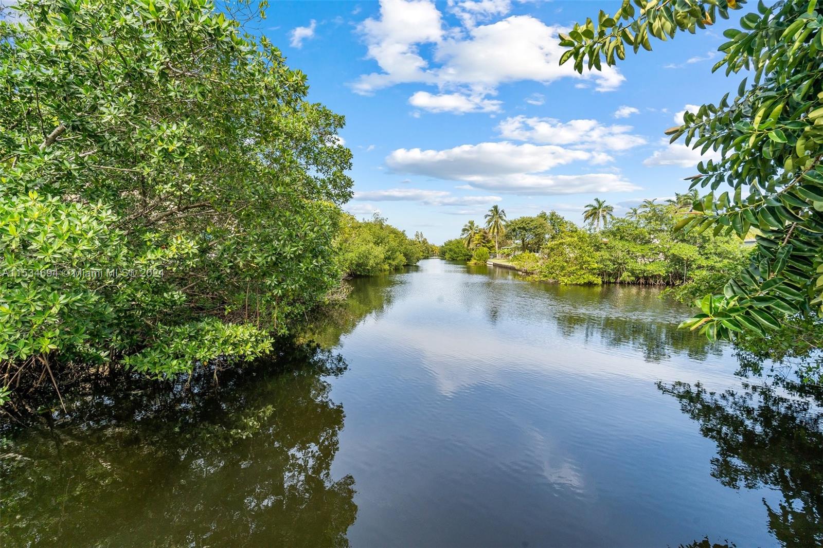 1179 Johnson St, Hollywood, Florida 33019, 3 Bedrooms Bedrooms, ,4 BathroomsBathrooms,Residential,For Sale,1179 Johnson St,A11534694
