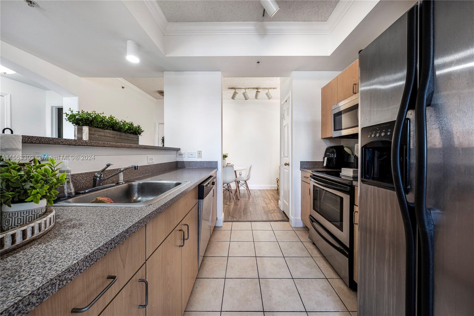 533 NE 3rd Ave 501, Fort Lauderdale, Florida 33301, 2 Bedrooms Bedrooms, ,2 BathroomsBathrooms,Residential,For Sale,533 NE 3rd Ave 501,A11553309