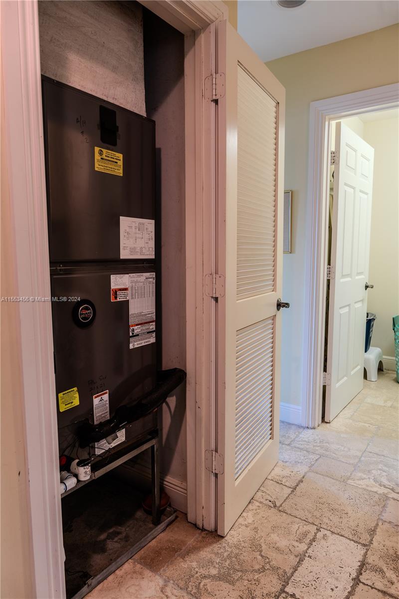 1812 SW 10th Ave, Fort Lauderdale, Florida 33315, 4 Bedrooms Bedrooms, ,3 BathroomsBathrooms,Residential,For Sale,1812 SW 10th Ave,A11553456