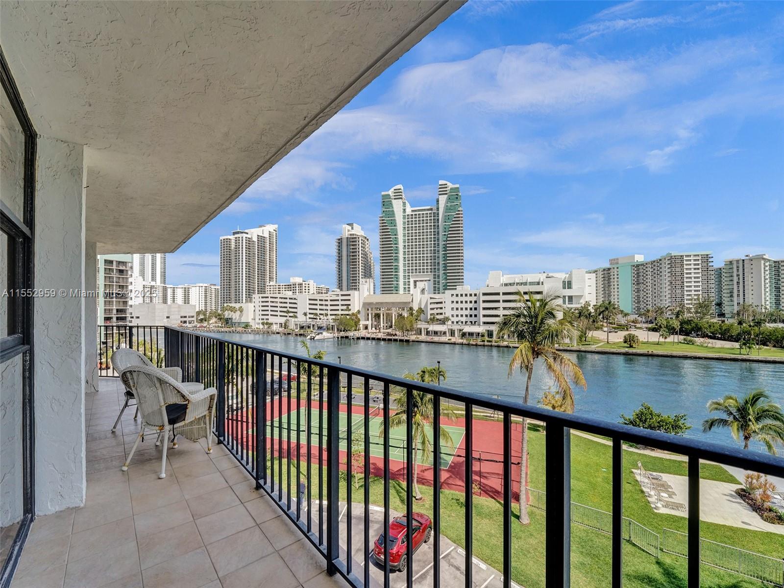 200 Leslie Dr 510, Hallandale Beach, Florida 33009, 2 Bedrooms Bedrooms, ,2 BathroomsBathrooms,Residential,For Sale,200 Leslie Dr 510,A11552959