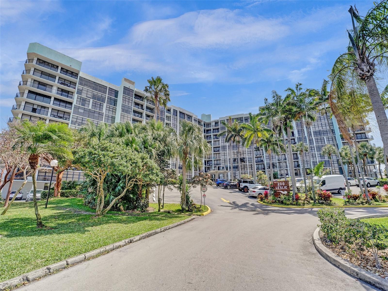 200 Leslie Dr 510, Hallandale Beach, Florida 33009, 2 Bedrooms Bedrooms, ,2 BathroomsBathrooms,Residential,For Sale,200 Leslie Dr 510,A11552959