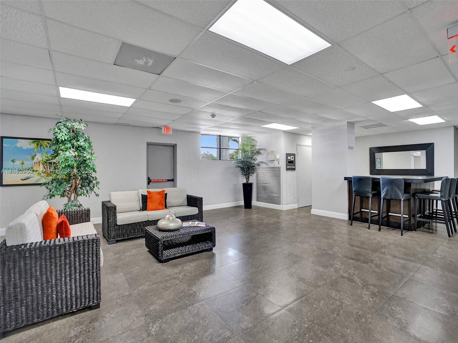 200 Leslie Dr 510, Hallandale Beach, Florida 33009, 2 Bedrooms Bedrooms, ,2 BathroomsBathrooms,Residential,For Sale,200 Leslie Dr 510,A11552959