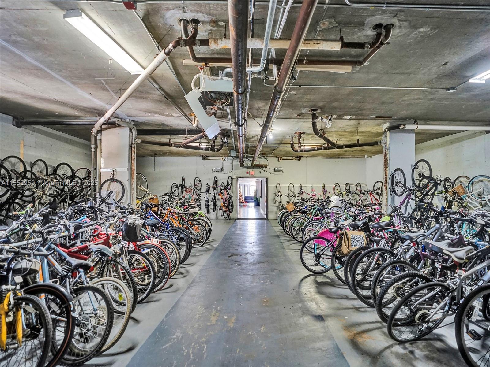 200 Leslie Dr 510, Hallandale Beach, Florida 33009, 2 Bedrooms Bedrooms, ,2 BathroomsBathrooms,Residential,For Sale,200 Leslie Dr 510,A11552959