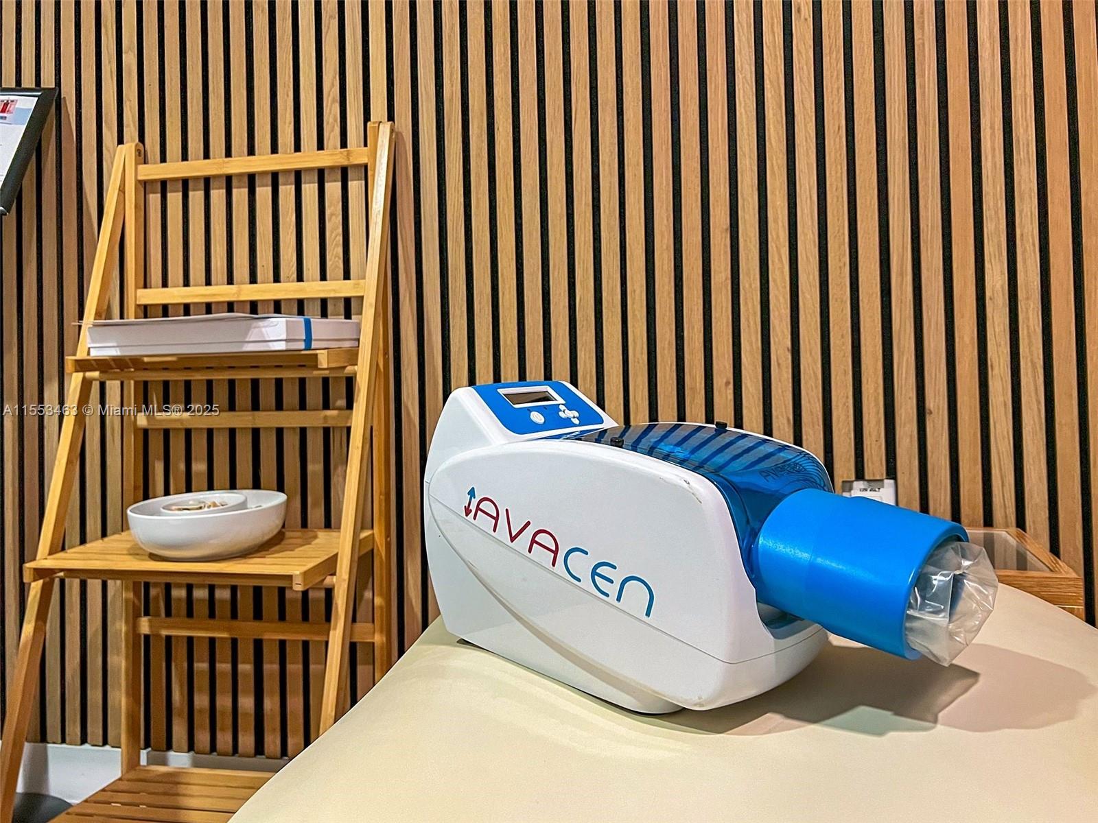 6799 Collins Ave 804, Miami Beach, Florida 33141, 2 Bedrooms Bedrooms, ,2 BathroomsBathrooms,Residential,For Sale,6799 Collins Ave 804,A11553463