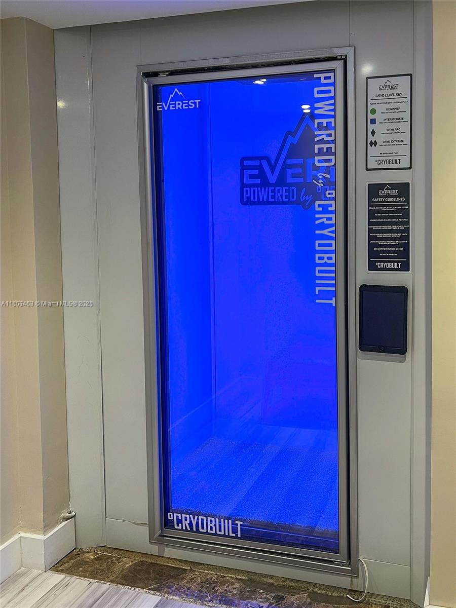 6799 Collins Ave 804, Miami Beach, Florida 33141, 2 Bedrooms Bedrooms, ,2 BathroomsBathrooms,Residential,For Sale,6799 Collins Ave 804,A11553463