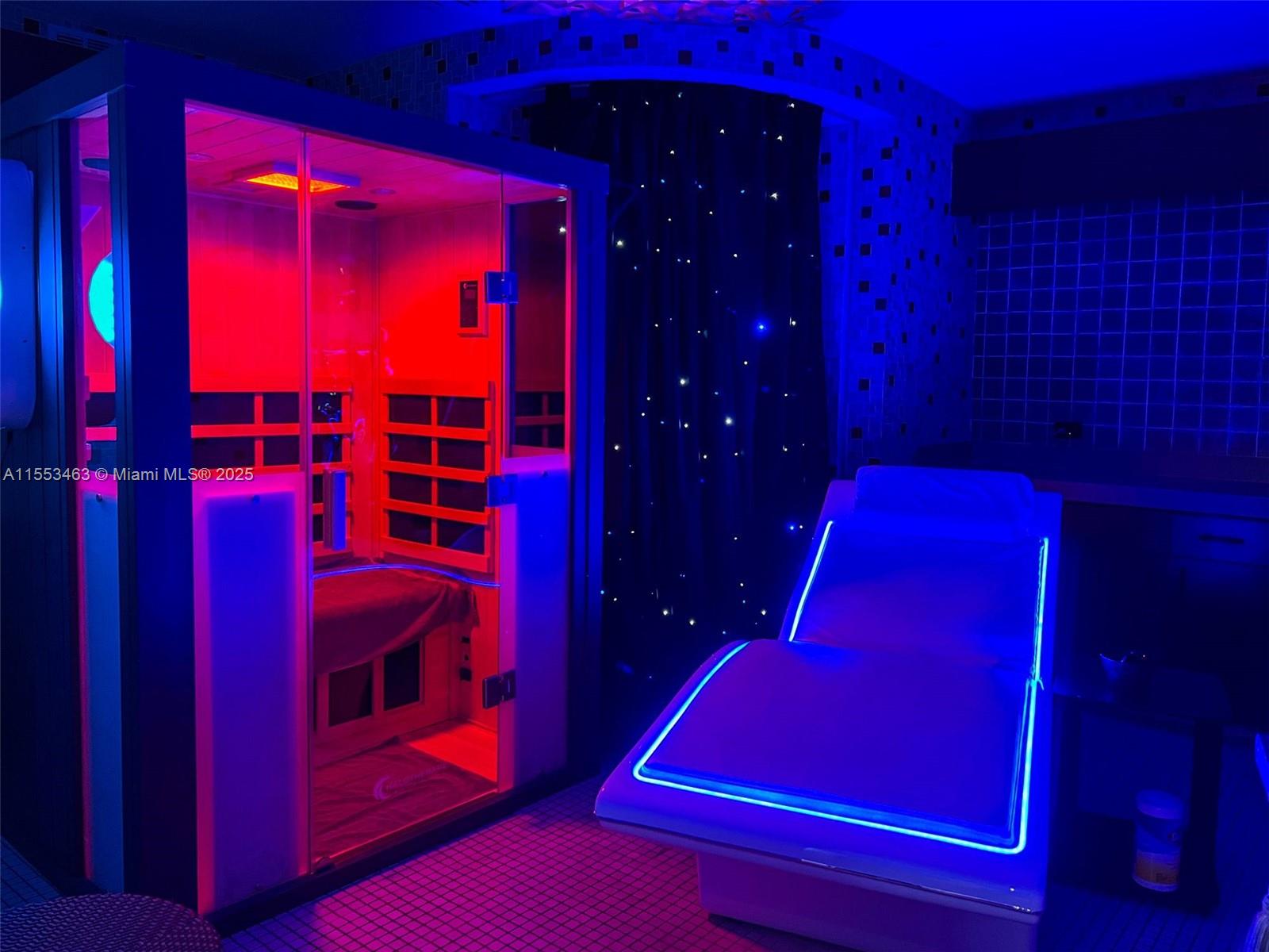 6799 Collins Ave 804, Miami Beach, Florida 33141, 2 Bedrooms Bedrooms, ,2 BathroomsBathrooms,Residential,For Sale,6799 Collins Ave 804,A11553463