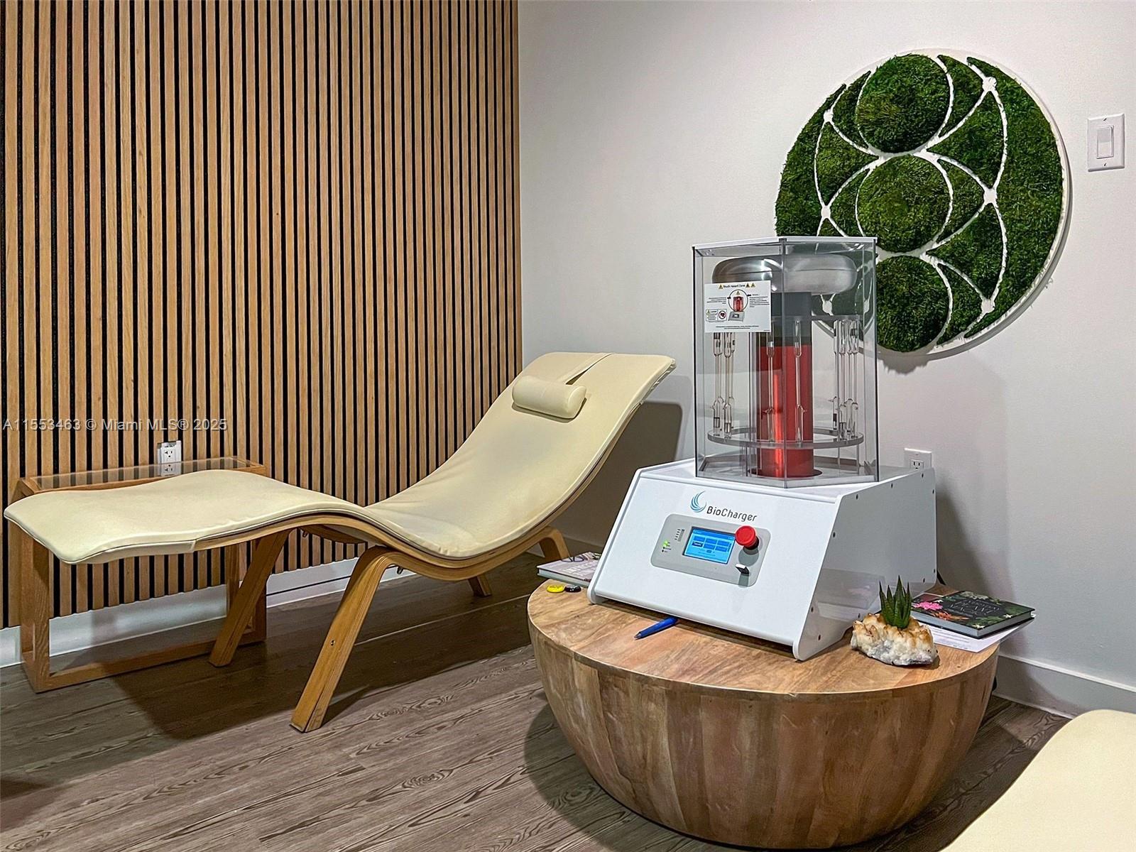 6799 Collins Ave 804, Miami Beach, Florida 33141, 2 Bedrooms Bedrooms, ,2 BathroomsBathrooms,Residential,For Sale,6799 Collins Ave 804,A11553463