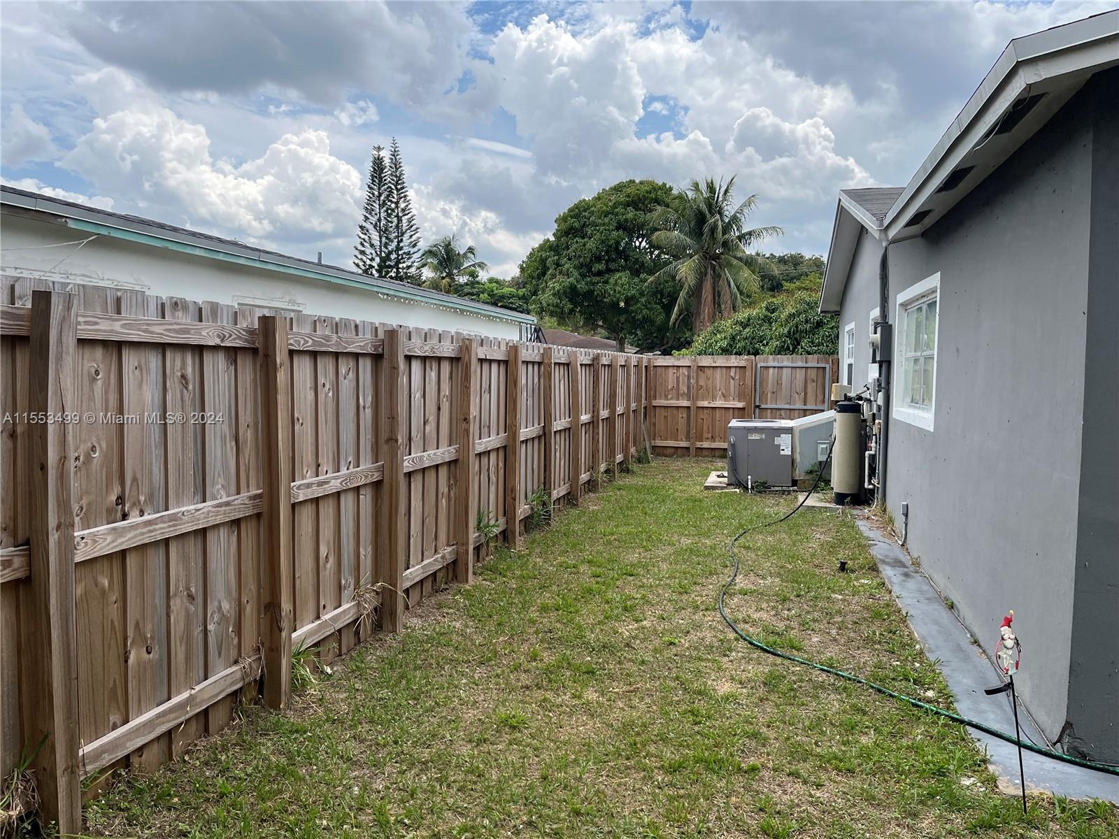 5390 SW 10th Ct, Margate, Florida 33068, 2 Bedrooms Bedrooms, ,2 BathroomsBathrooms,Residential,For Sale,5390 SW 10th Ct,A11553499