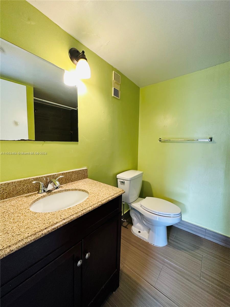 Miami Beach, Florida 33139, ,1 BathroomBathrooms,Residential,For Sale,A11553464