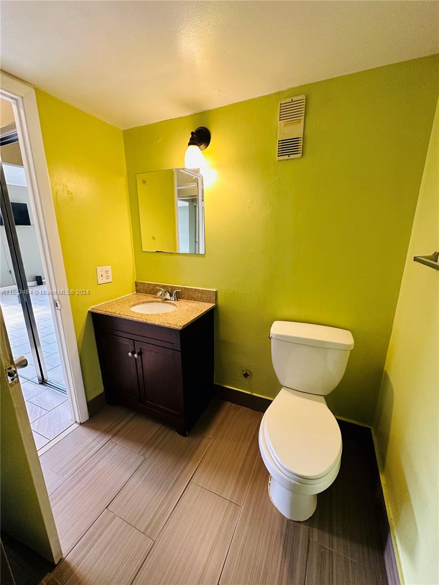 Miami Beach, Florida 33139, ,1 BathroomBathrooms,Residential,For Sale,A11553464