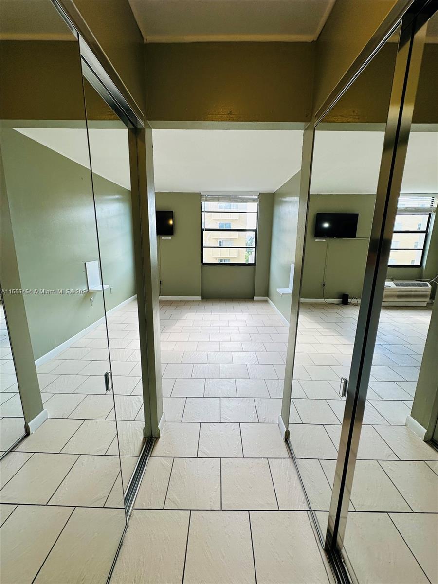 Miami Beach, Florida 33139, ,1 BathroomBathrooms,Residential,For Sale,A11553464