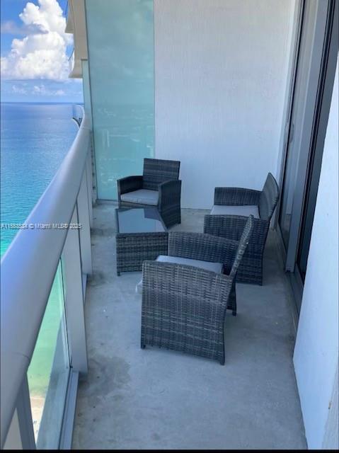 4111 S Ocean Dr LPH6, Hollywood, Florida 33019, 2 Bedrooms Bedrooms, ,2 BathroomsBathrooms,Residential,For Sale,4111 S Ocean Dr LPH6,A11553534