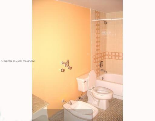 2500 Parkview Dr 517, Hallandale Beach, Florida 33009, 2 Bedrooms Bedrooms, ,2 BathroomsBathrooms,Residential,For Sale,2500 Parkview Dr 517,A11553018