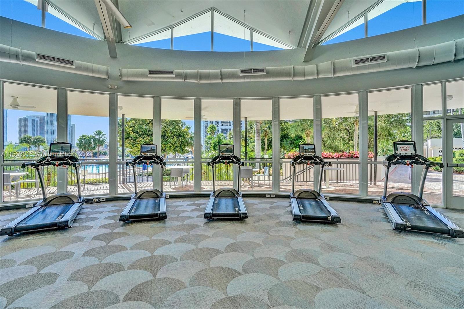 2500 Parkview Dr 517, Hallandale Beach, Florida 33009, 2 Bedrooms Bedrooms, ,2 BathroomsBathrooms,Residential,For Sale,2500 Parkview Dr 517,A11553018