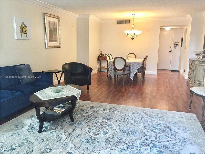 2500 Parkview Dr 517, Hallandale Beach, Florida 33009, 2 Bedrooms Bedrooms, ,2 BathroomsBathrooms,Residential,For Sale,2500 Parkview Dr 517,A11553018